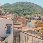 La Casa Nel Borgo Bed & Breakfast