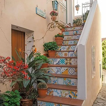 La Casa Nel Borgo Bed & Breakfast