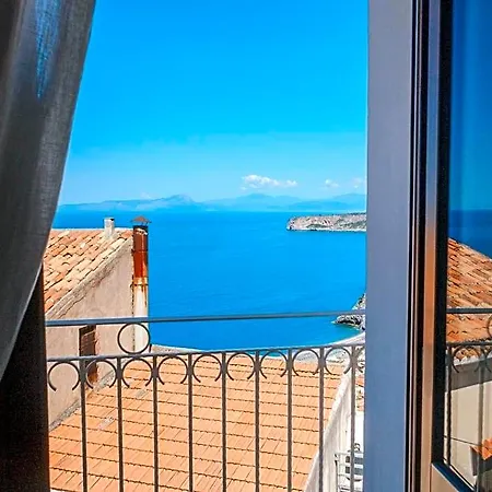 Bed & Breakfast La Casa Nel Borgo 3*