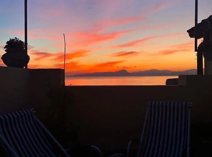 La Casa Nel Borgo Alojamento de Acomodação e Pequeno-almoço 3*